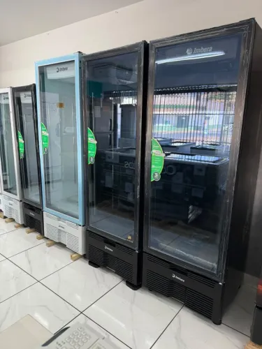 Refrigerador Expositor Imbera Inverter Bivolt em Ribeirão Preto e região