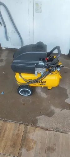 Compressor de ar Tekna novinho !!!