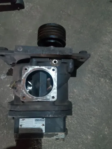 Vendo uma unidade compressor evo9