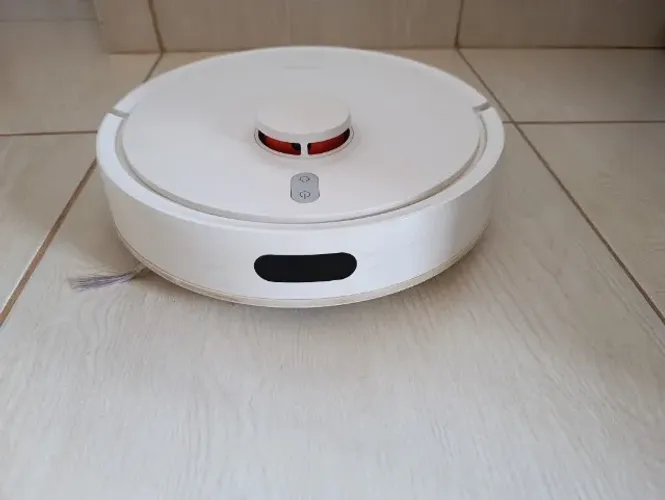 Xiaomi Robot Vacuum S20 (com defeito)