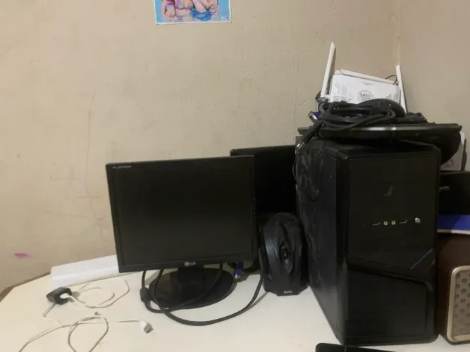 Vendo Computador com Windows 10