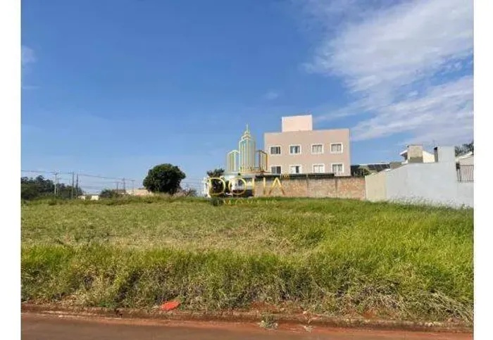 Oportunidade: Terreno Inteiro de Esquina na Vila Becker, Toledo