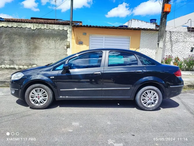 Fiat Linea 1.9/ HLX 1.9/1.8 Flex Dualogic 4P 2009
