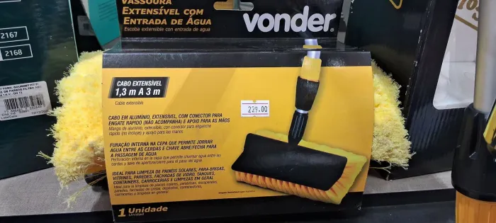 Vassoura extensível com entrada de água 1,3m a 3m