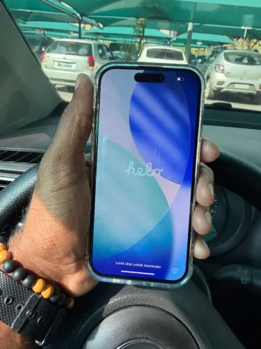 Iphone 16 impecável 
