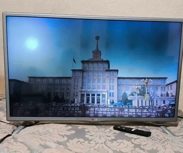 Vendo tv LG 32 não é smart