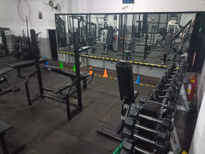 Academia Completa