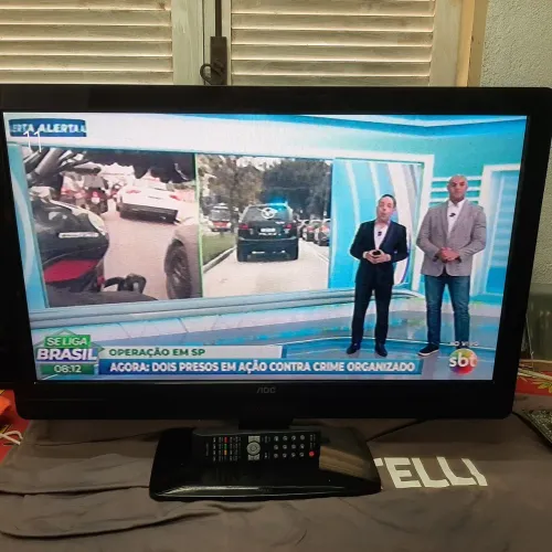 TV 32 AOC não smart