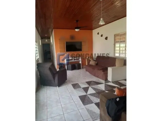 Chácara Rural à Venda em Pilar do Sul (Centro) 2 Quartos, 250m² Construídos