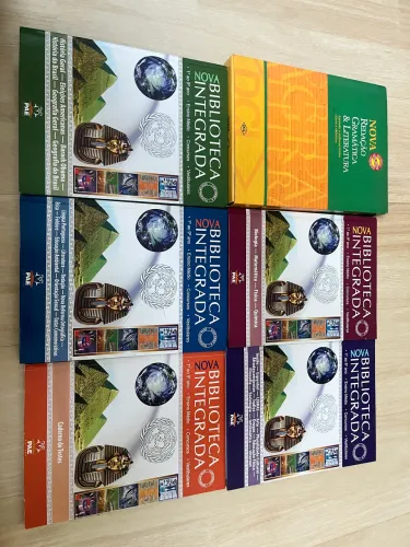 Livro Nova Biblioteca Integrada  1° ao 9° ano Ensino Médio Concursos e Vestibulares