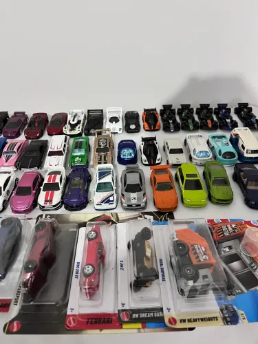 Carrinhos da Hotwheels