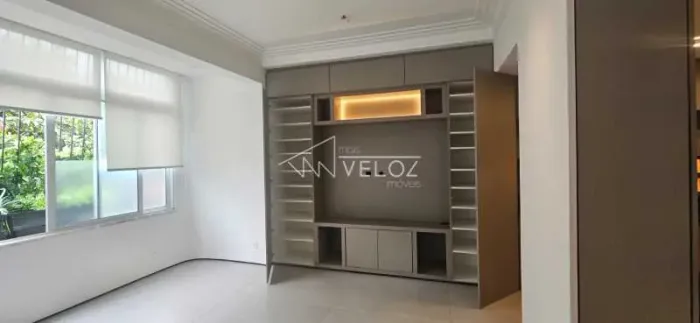Apartamento : / Residencial / Lagoa