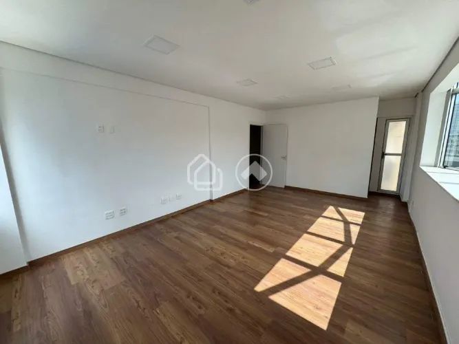 Sala Residencial Frente | 41 m² | Buritis, BH
