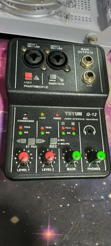 Mesa de som Teyun Q-12
