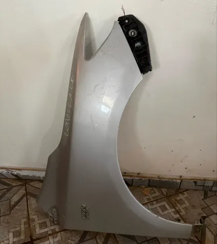 PARALAMA DIREITO COROLLA 