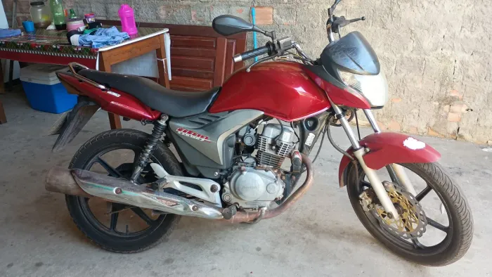 Titan150 troco pop ou Biz