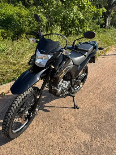 Honda bros 2023 quitado e licenciada 