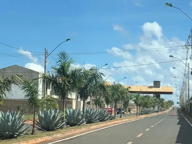 Lote com 300m² na Quadra 57 - Residencial Villa Suíça