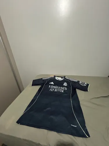 Camisa Real Madrid de treino 25/26
