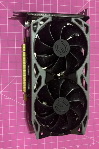 placa de video gtx 1660 ultra EVGA