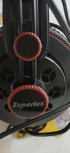 Fone super luxo HD 681
