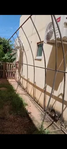 Vendo armação para toldo 
