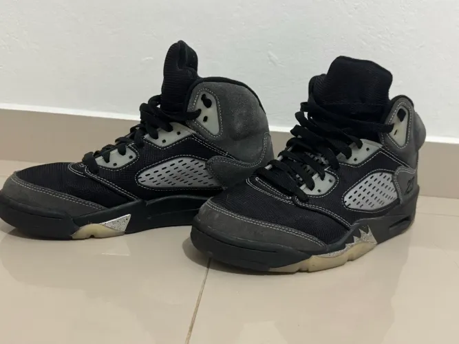 Air Jordan 5 Anthracite