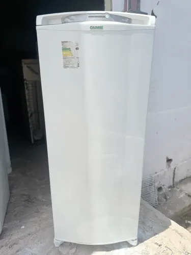 Geladeira Consul frost free semi nova
