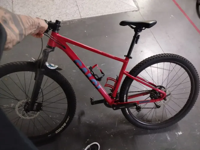 Bicicleta Caloi explorer 2025  *
