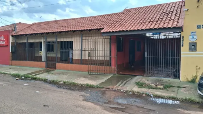Casa no Jardim Batistão, Av. Gunter Hans, 2 Quartos com Suíte e Garagem Coberta