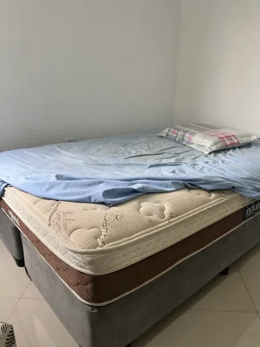 Cama Queen size