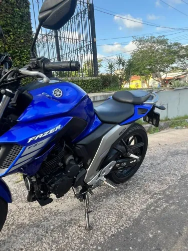 Fazer 250cc (20,800)