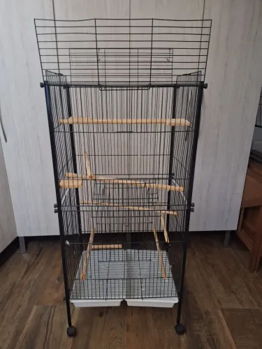Vendo viveiro para pássaros 