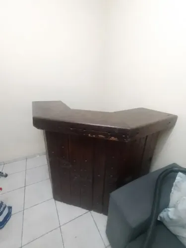 Barzinho madeira maciça