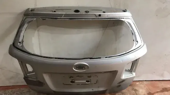 Tampa Traseira Kia Sorento 2012 Prateado