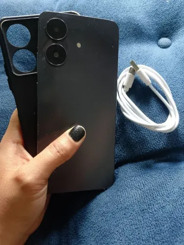 Realme note 60