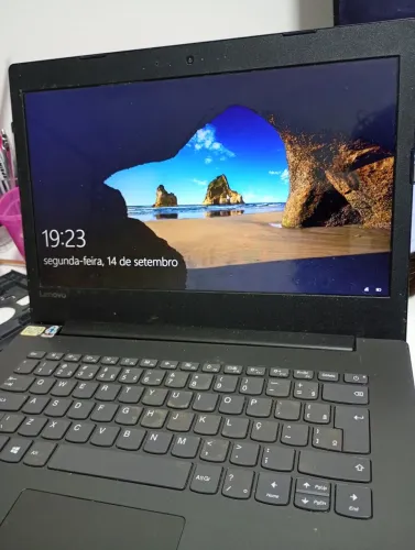 Notebook Lenovo ideaped 320, i3 e 4GB de RAM