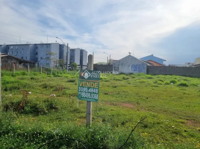 Terreno com 360 m2 no Santos Dumont