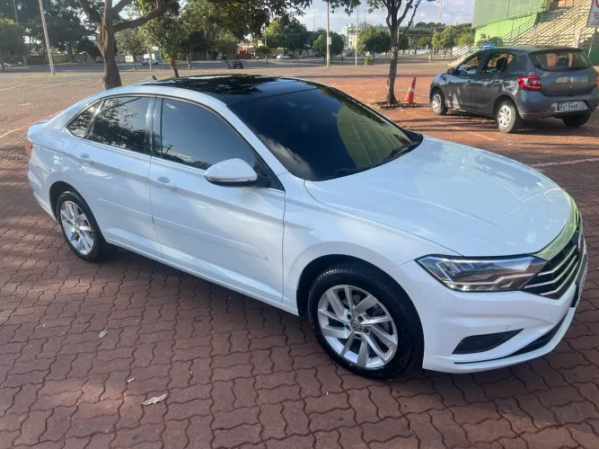 Volkswagen Jetta Comfort. 250 TSI 1.4 Flex 16V Aut. 2020