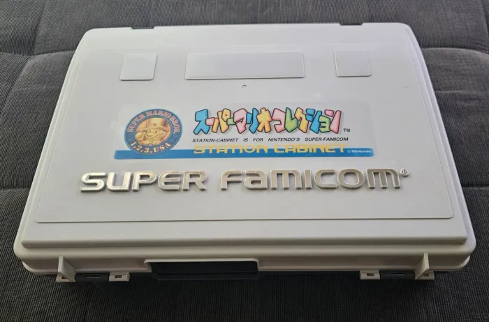 Maleta Super Famicom Station Cabinet Nintendo