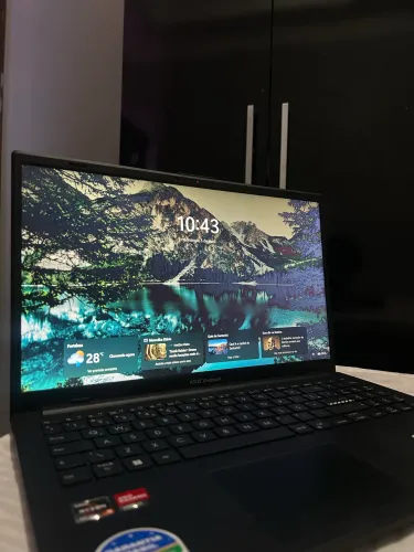 Notebook ASUS VivoBook Go 15, AMD RYZEN 5 7520U, 8GB, 256GB SSD, KeepOS, Tela 15,6"
