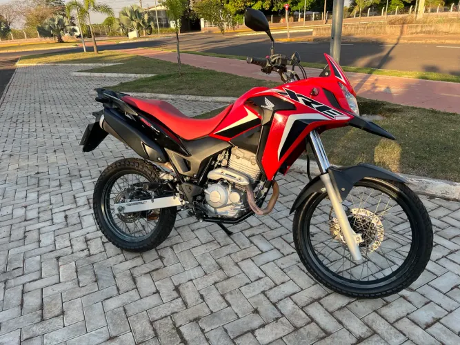 XRE 300 Rally