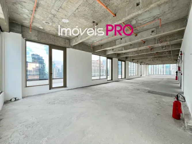 Absurda laje com quase 600 m² e terraço único | Ao lado do Patio Victor Malzoni