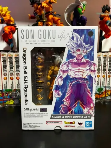 Son Goku Ultra Instinct - Toyotaro Edition - S.H.Figuarts