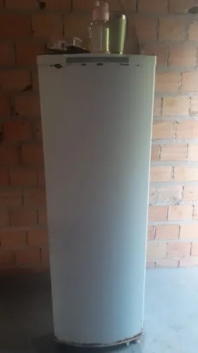 Vendo Geladeira 