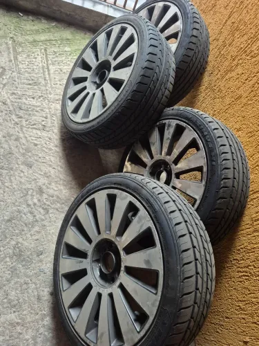 Rodas 17 para VW com pneu 205/40