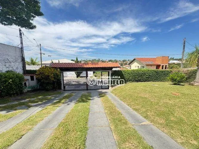 Casa com 5 dormitórios à venda, 249 m² por R$ 1.350.000,00 - Centro - Águas de São Pedro/S