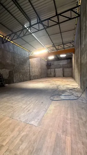 Imóvel para aluguel tem 250 metros quadrados em Caixa D'Água - Lauro de Freitas - BA