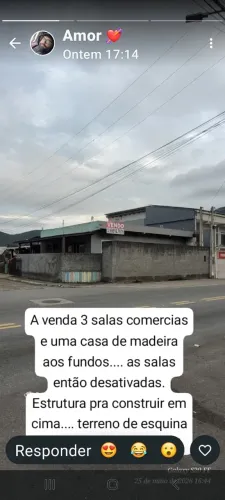 Vendo uma casa e 3 sala comercial no mesmo terreno na tapera da base