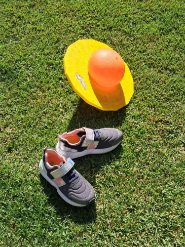 Tenis de Rodinha 37 Seminovo brinde Pogobol